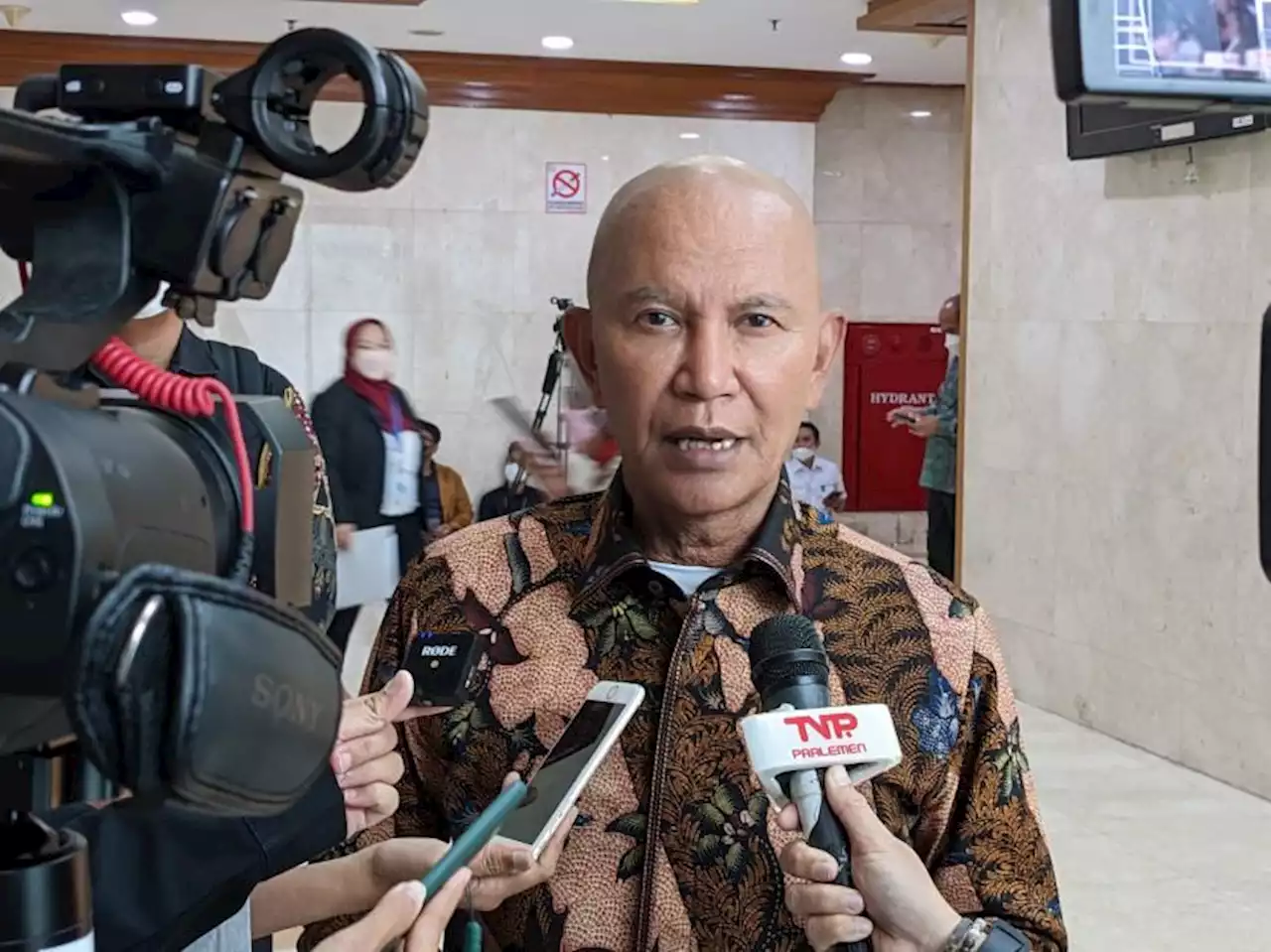 PDIP: Ketum Parpol Koalisi Besar Harus Duduk Bersama Bahas Capres |Republika Online