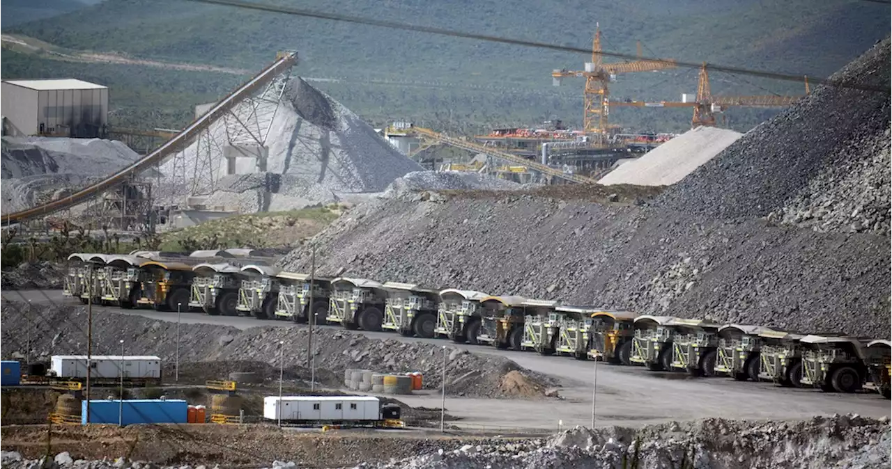 Mineras esconden daño que hacen a comunidades: estudio; ONGs piden aprobar reforma