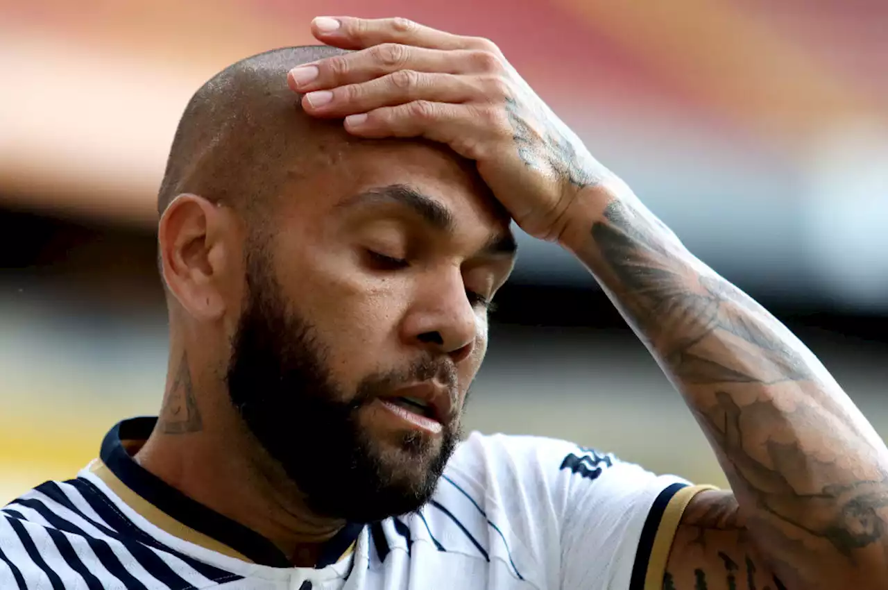 Víctima de Dani Alves rechaza ser examinada por psicólogo de la defensa