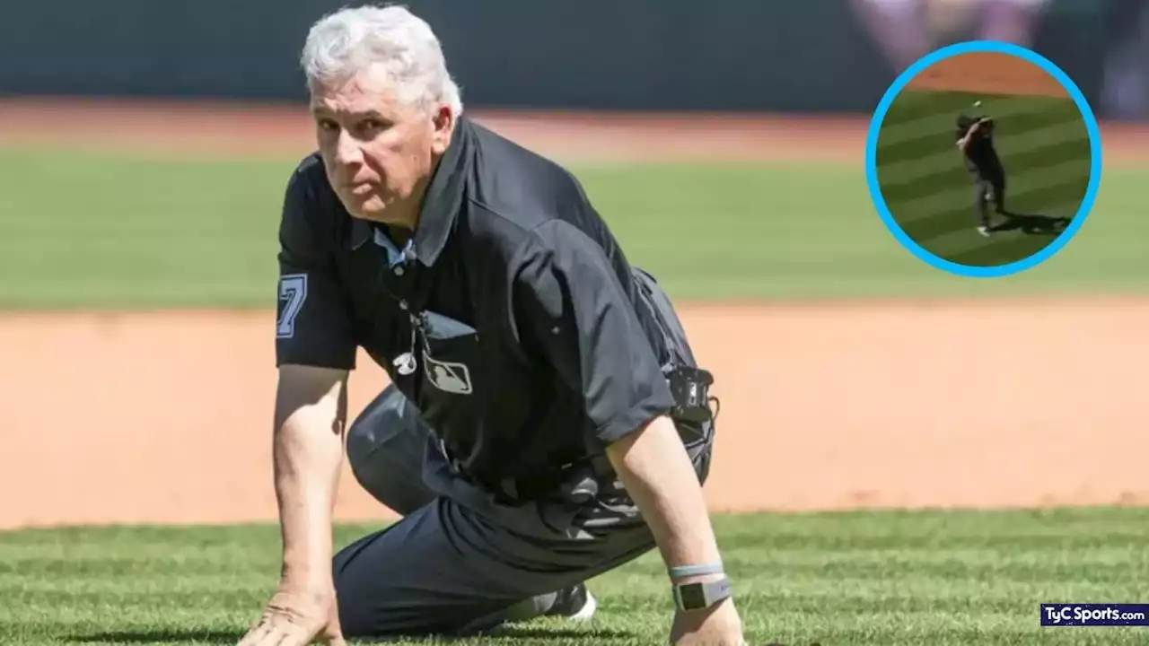 El TREMENDO pelotazo que sufrió un árbitro en pleno partido de béisbol - TyC Sports