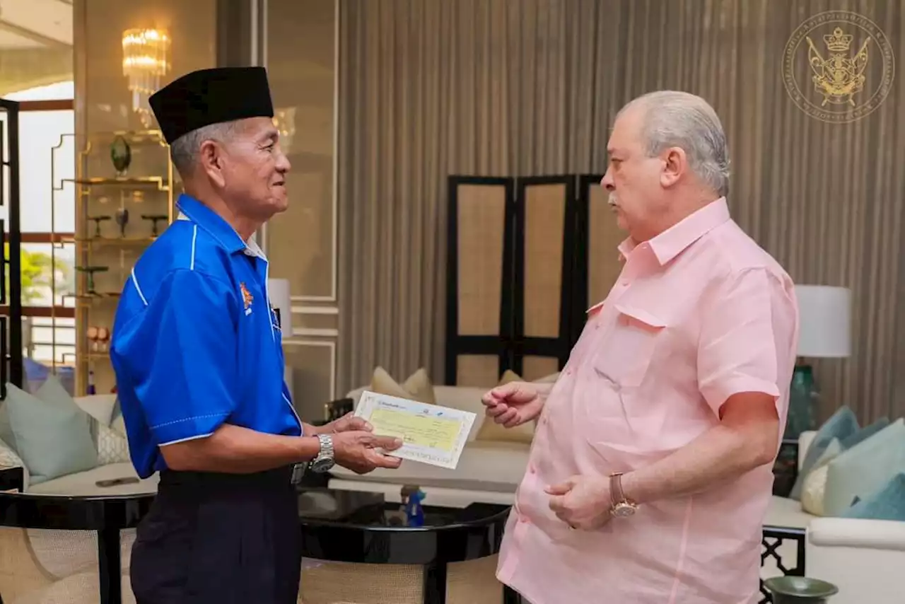 Sultan Johor kurnia sumbangan kepada Gapet