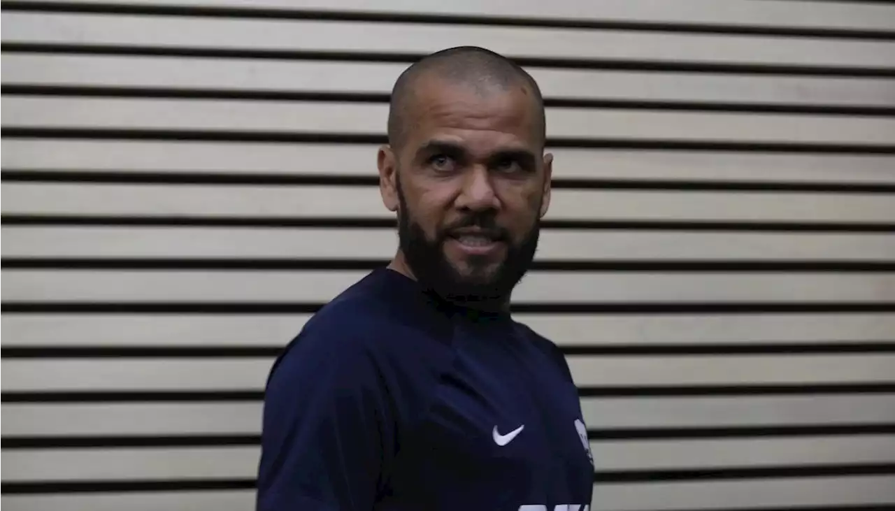 Dani Alves volverá a declarar ante la jueza el lunes 17 por petición propia