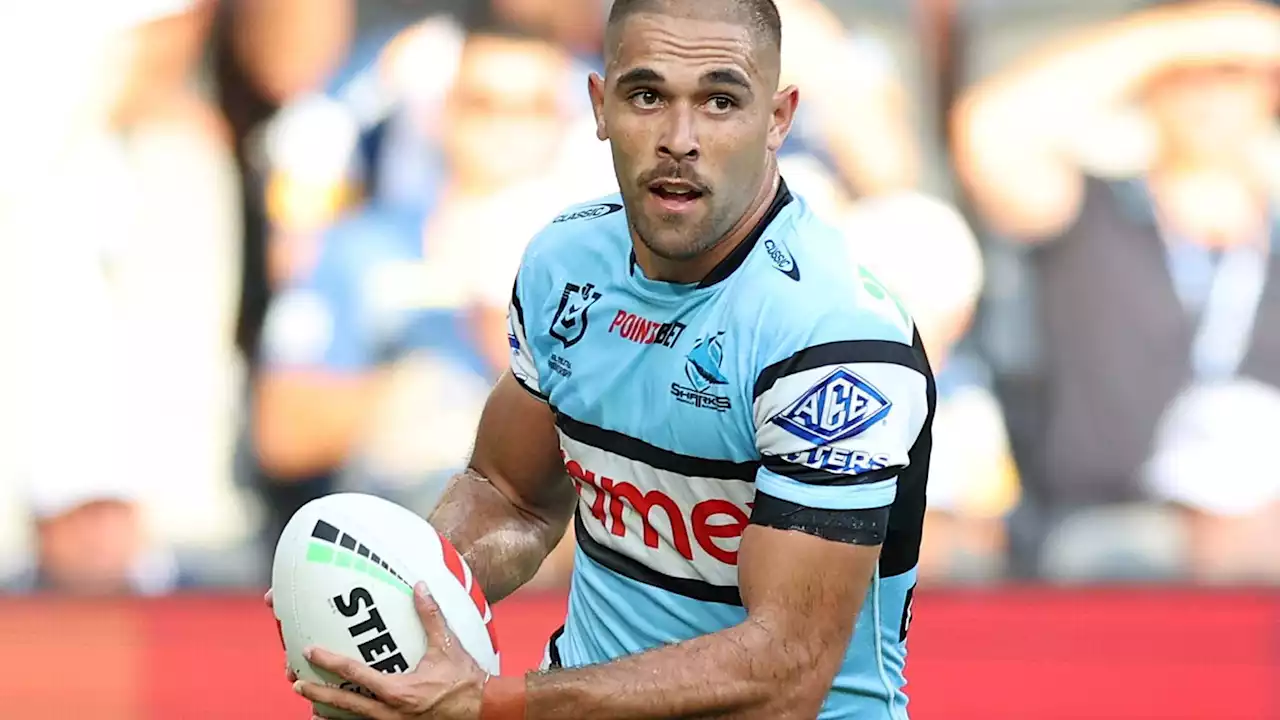 LIVE: Sharks lock star away on 'special' deal