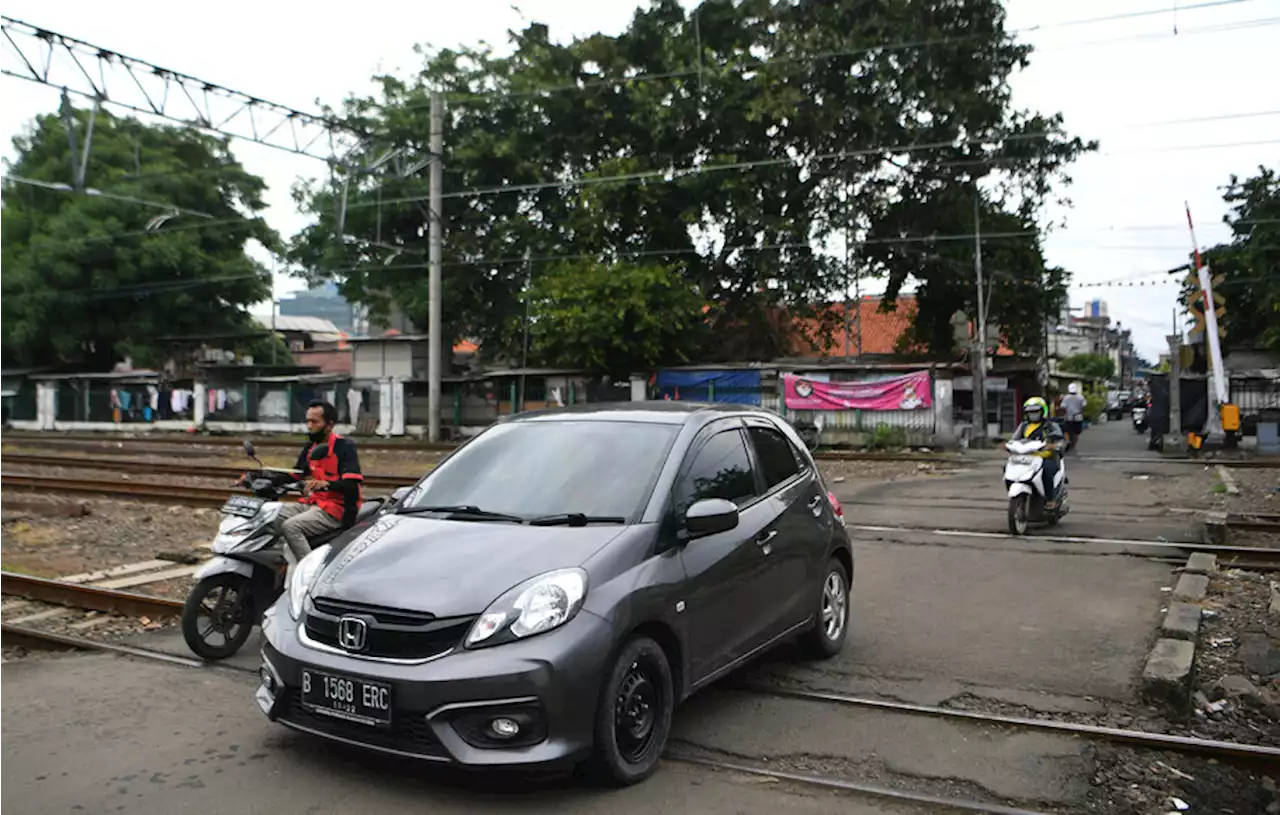 KAI Waspadai 31 Titik Rawan Perlintasan Kereta Api Sepanjang Tegal-Cepu