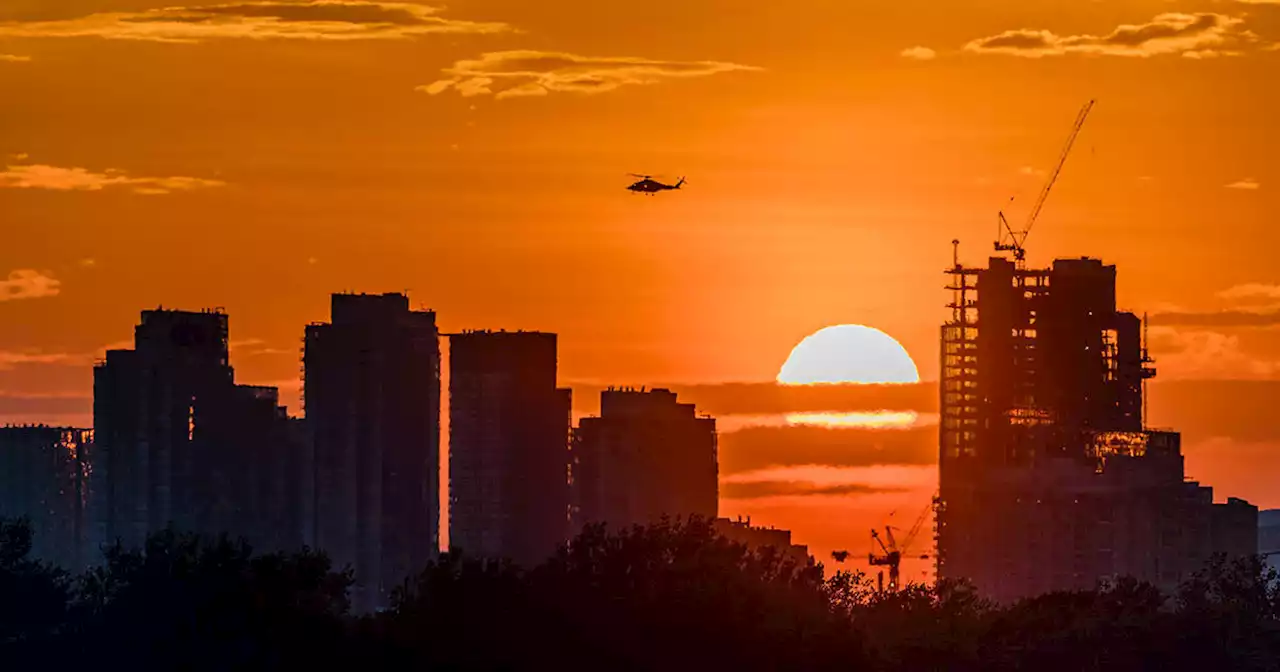 Toronto placed under special air quality statement as blazing heat continues