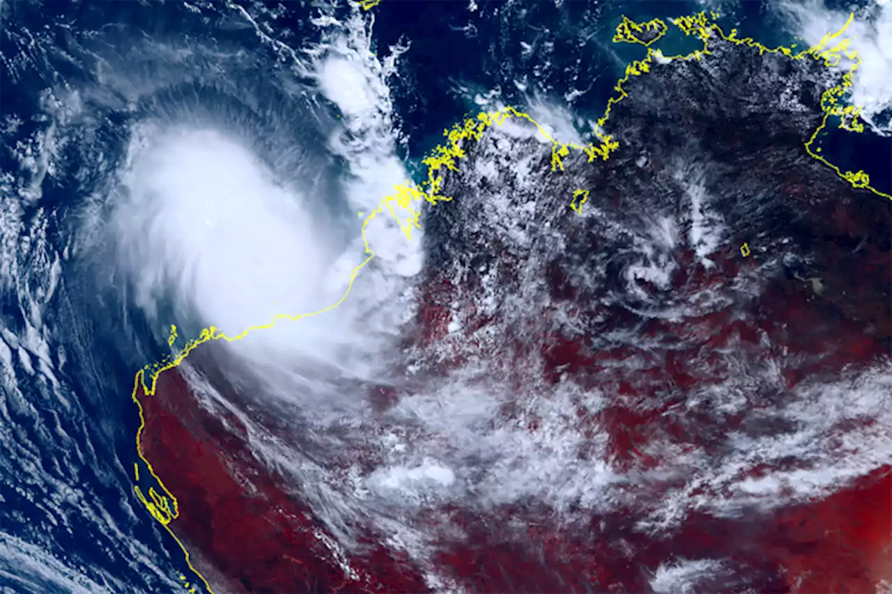 Destructive cyclone forecast to hit northwest Australia | Rod Mcguirk / The Associated Press