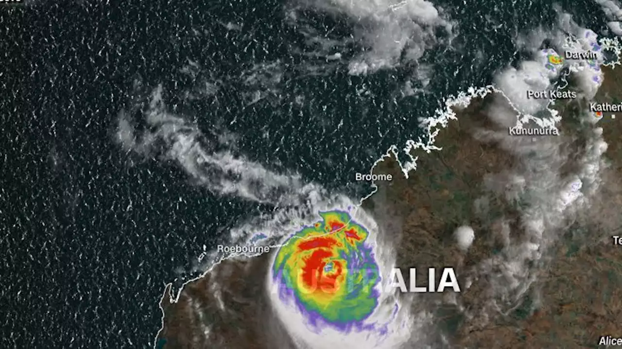 Cyclone Ilsa sets a new wind record as it smashes into Australia's western coast | CNN