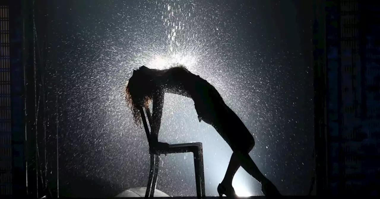 Flashdance Director Adrian Lyne Discusses Making the Iconic '80s Movie