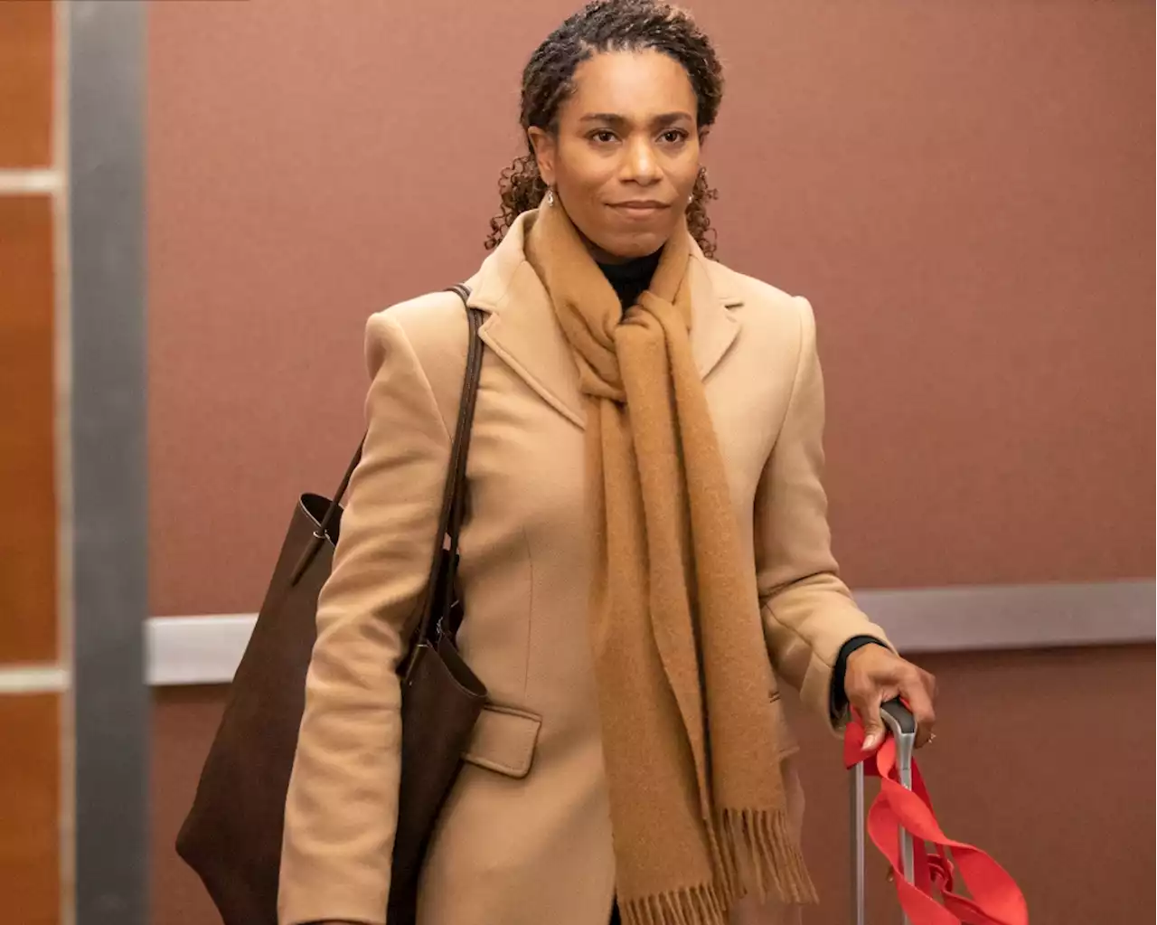 Kelly McCreary On Maggie’s Goodbye, Her ‘Grey’s Anatomy’ Journey & When She Will Be Back