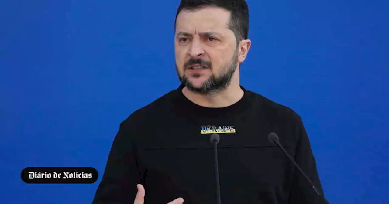 Zelensky diz que forças de Kiev preparam contraofensiva ao máximo