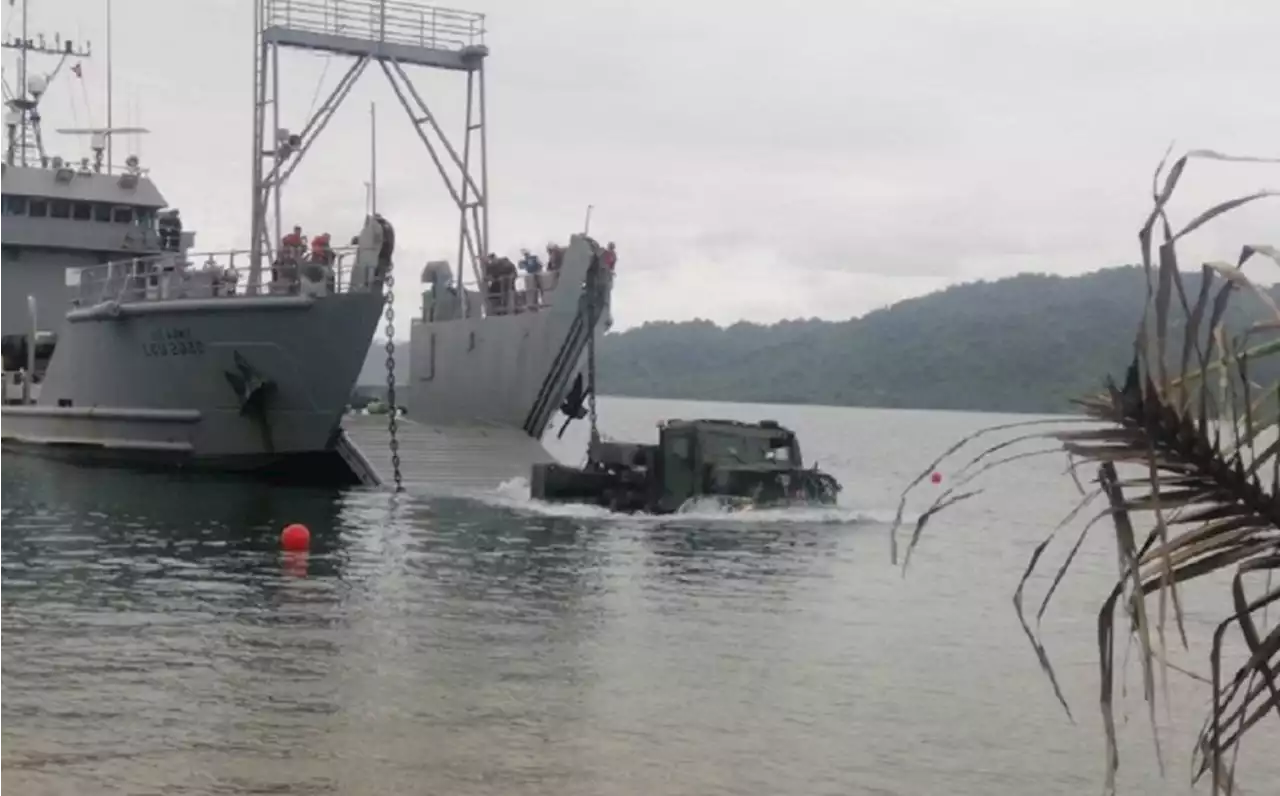 LOOK: US, PH troops perform loading, offloading exercises in Aurora