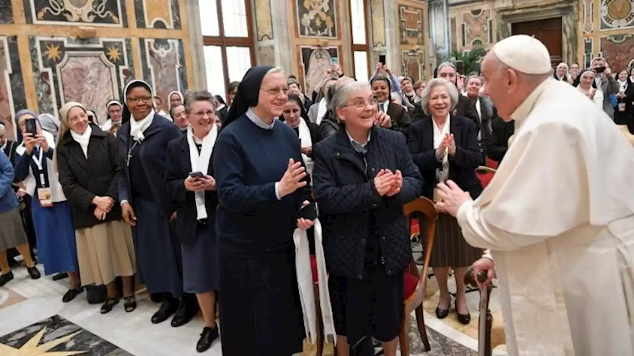 Pope tells Religious Superiors to keep bringing hope to our 'lost' world