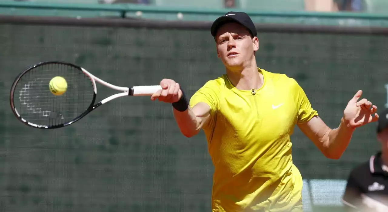 Musetti-Sinner 1-5, due break per l'altoatesino nel derby italiano all'Atp di Montecarlo