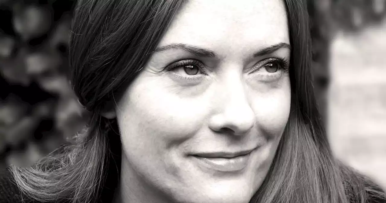 The Red Bird Sings by Aoife Fitzpatrick: A brilliant and intelligent page-turner