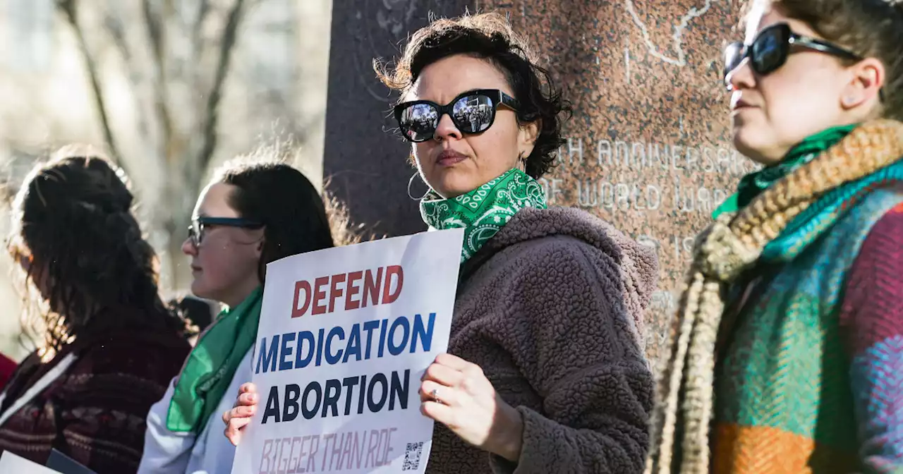 Supreme Court puts temporary hold on ruling that limits abortion drug access