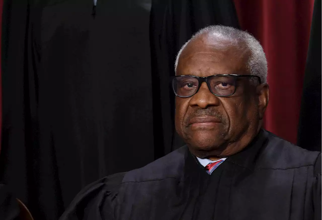 Clarence Thomas' Popularity Rises With GOP After Harlan Crow Scandal