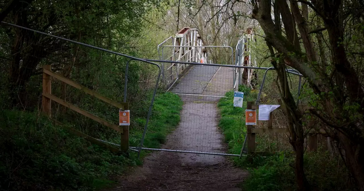 Notts nature reserve footbridge closed due to safety concerns