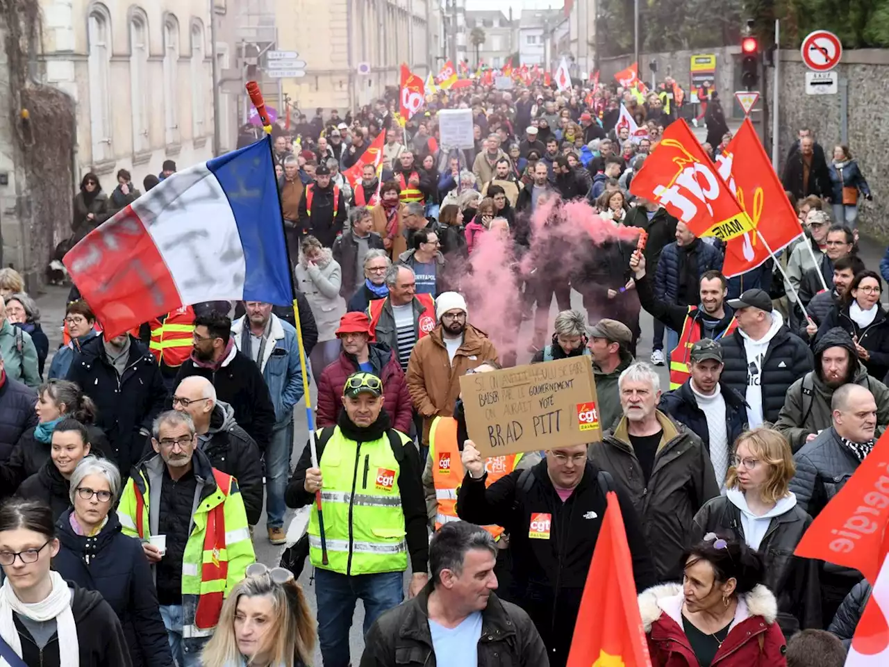 France Braces For 12th Day Of Protest Against Pension Law As President Macron Plans Meeting With Unions | Sahara Reporters