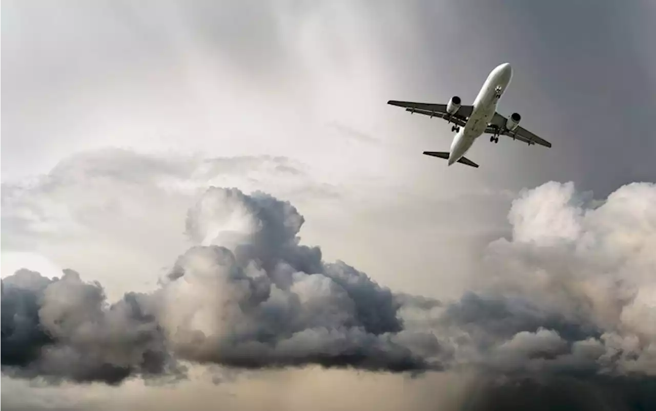 Early Warning System Could Reduce Injuries from In-flight Turbulence