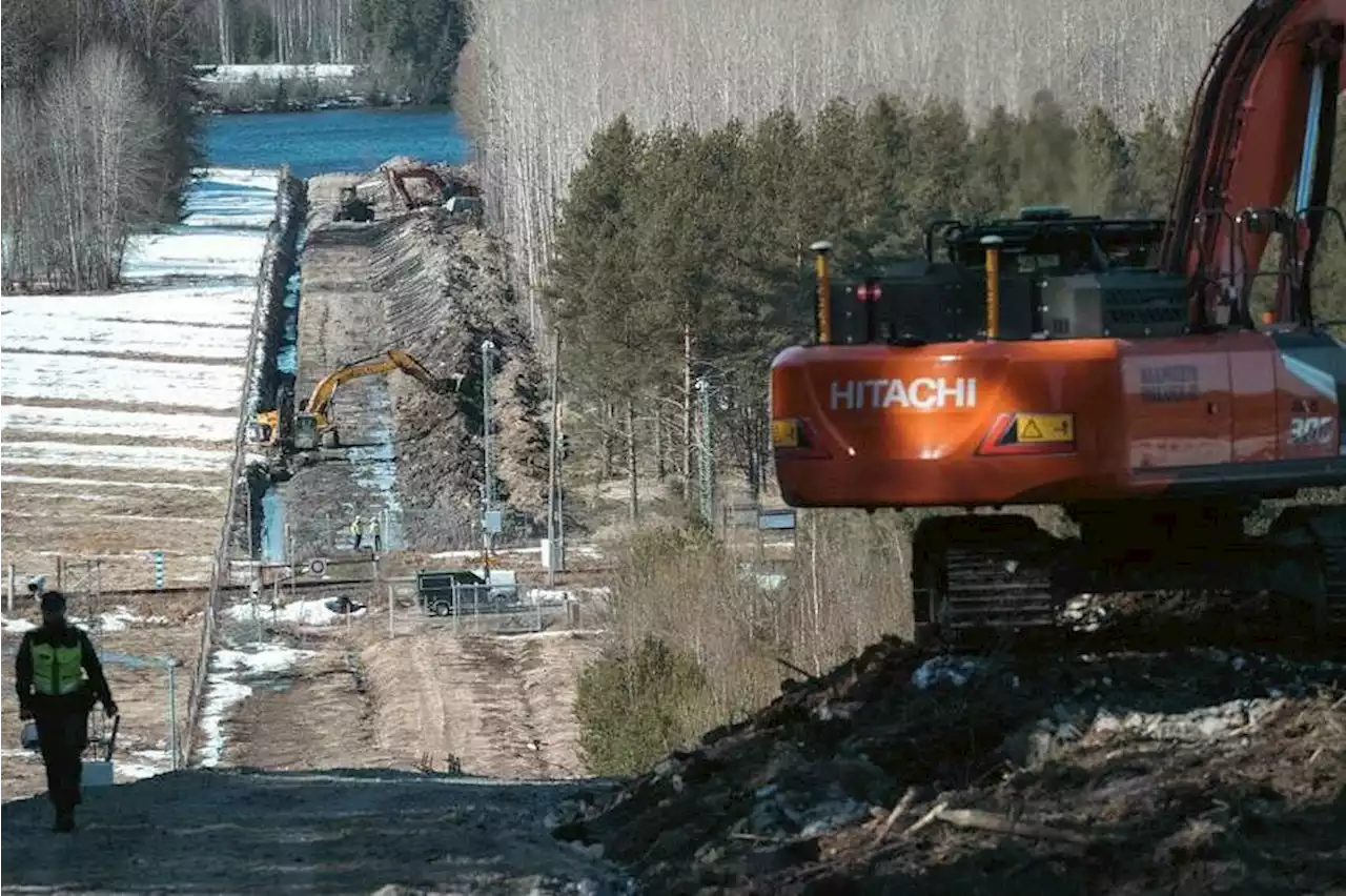 Finland unveils first section of Russian border fence