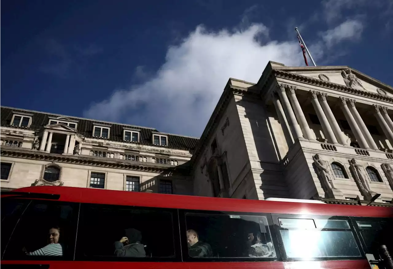 When experts predict UK interest rates will go down following IMF forecast