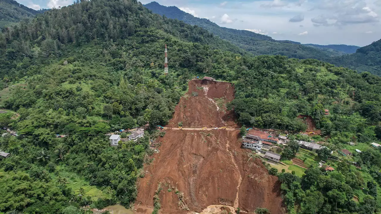 Huge 6.6 magnitude earthquake rocks Indonesia sparking tremors