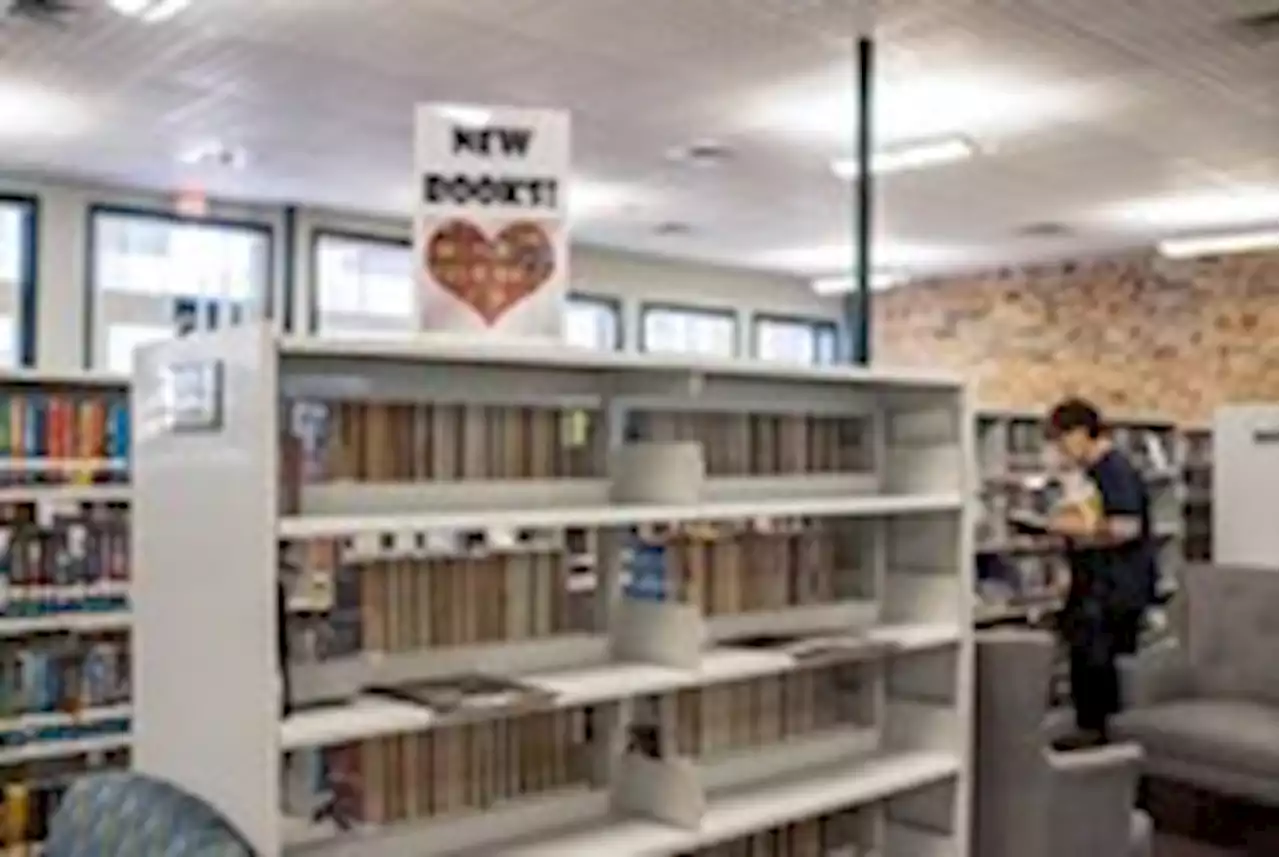 Texas county will not shutter libraries in book ban dispute