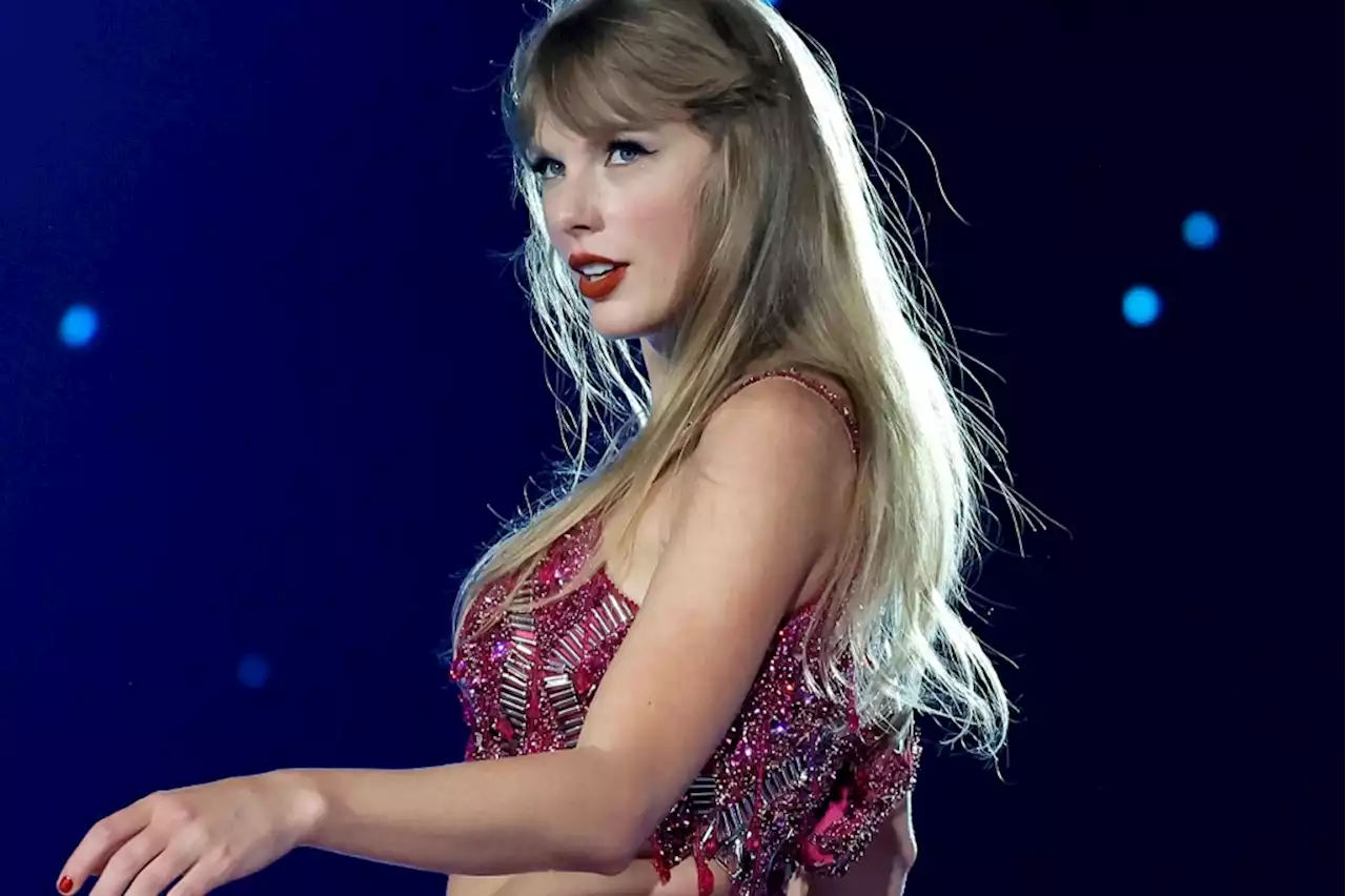 WWD Report Card: The Taylor Swift Tour Looks