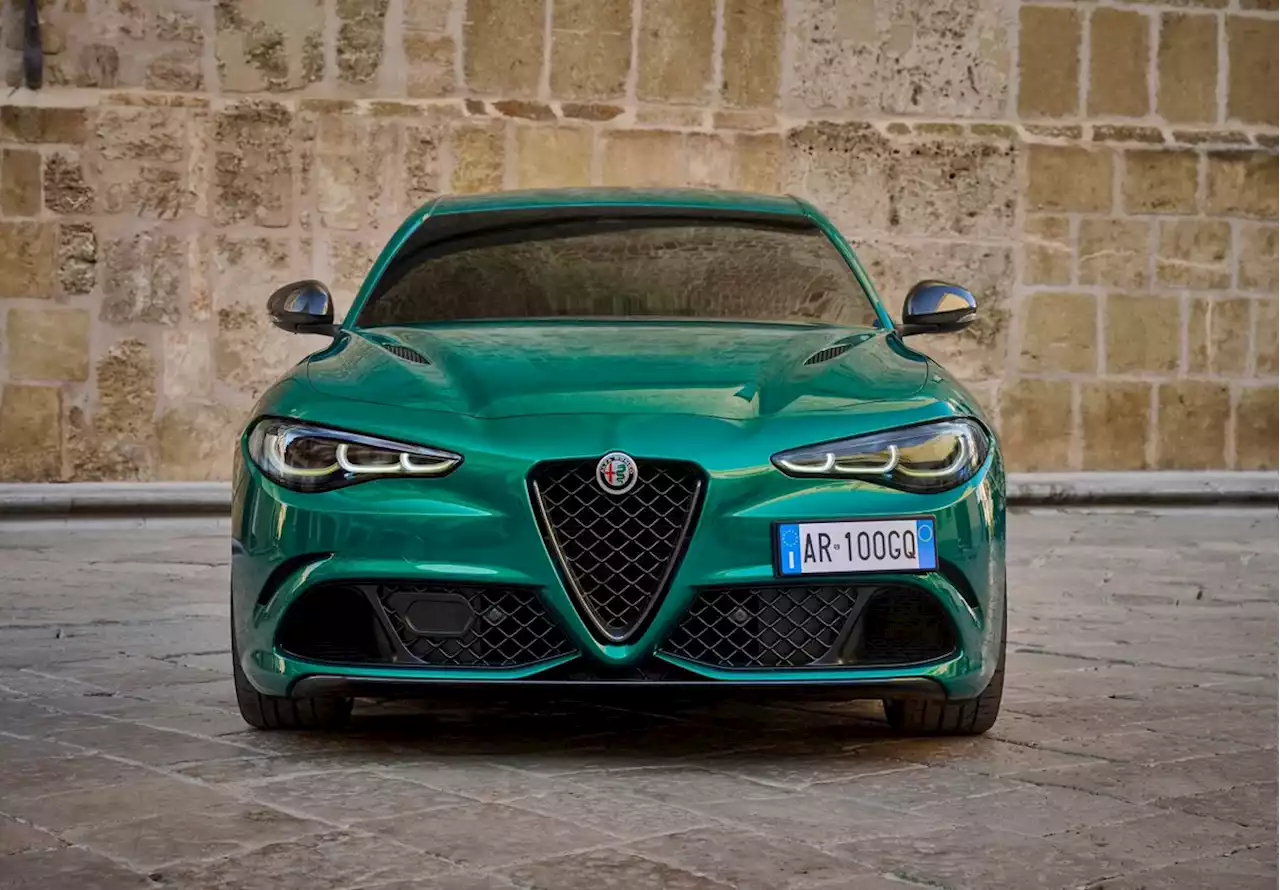 Alfa Romeo celebra los 100 años de QV con una edición especial de Giulia y Stelvio