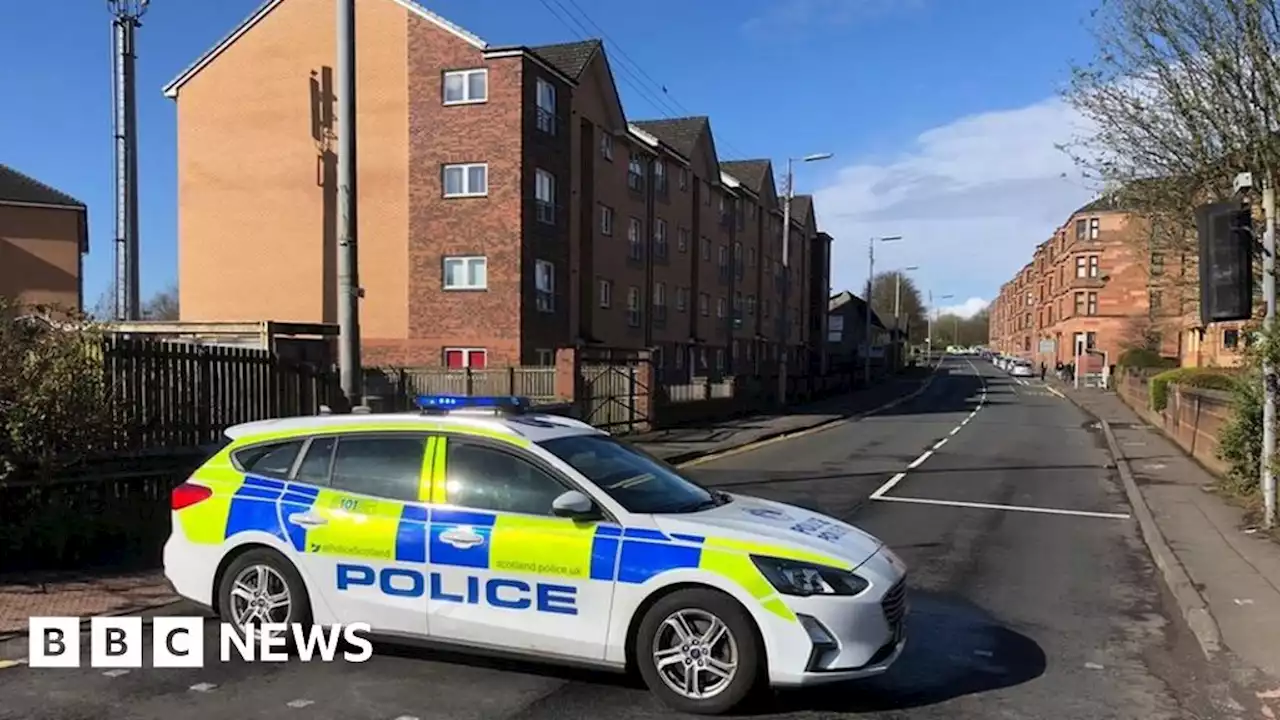 Police probe burning car link to Glasgow street murder