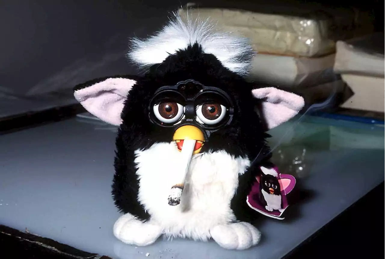 Übernimmt Furby die Weltherrschaft? Dem Plüschtier wird Künstliche Intelligenz verpasst