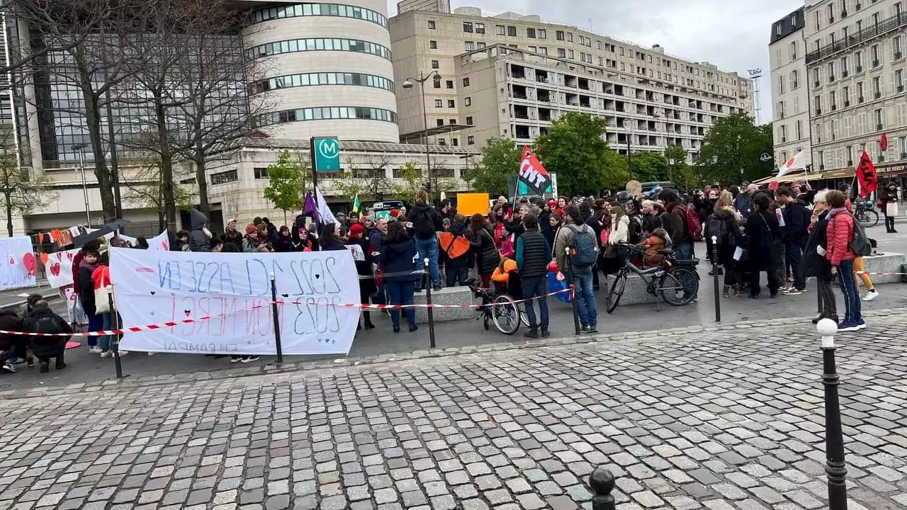 'Du fric pour l'école publique': un rassemblement contre les fermetures de classes devant Bercy