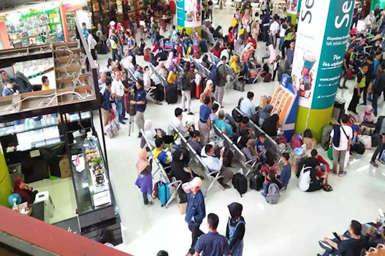 Puncak Arus Mudik di Stasiun Gambir dan Pasar Senen Diperkirakan pada 21 April 2023