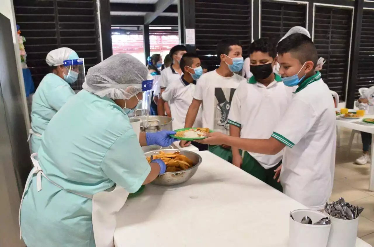 Más de 600 estudiantes de La Calera no cuentan con un Plan de Alimentación Escolar digno