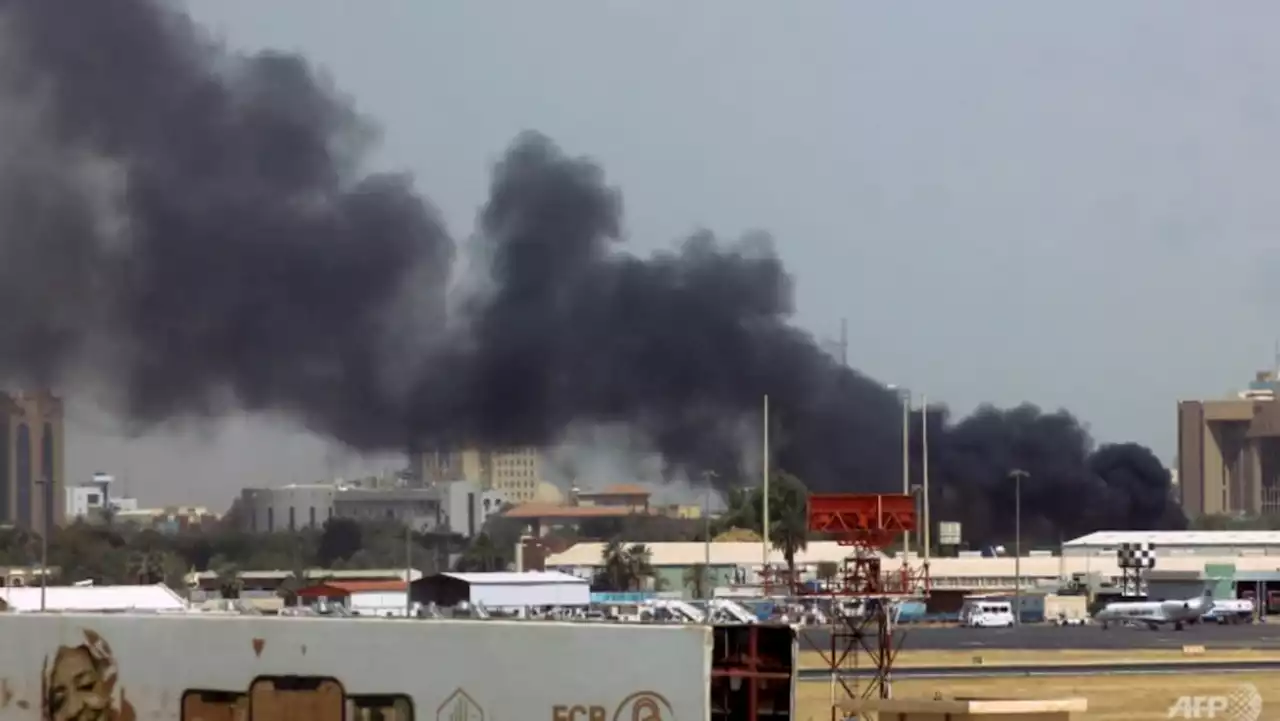 Sudan paramilitaries clash with army in apparent coup bid