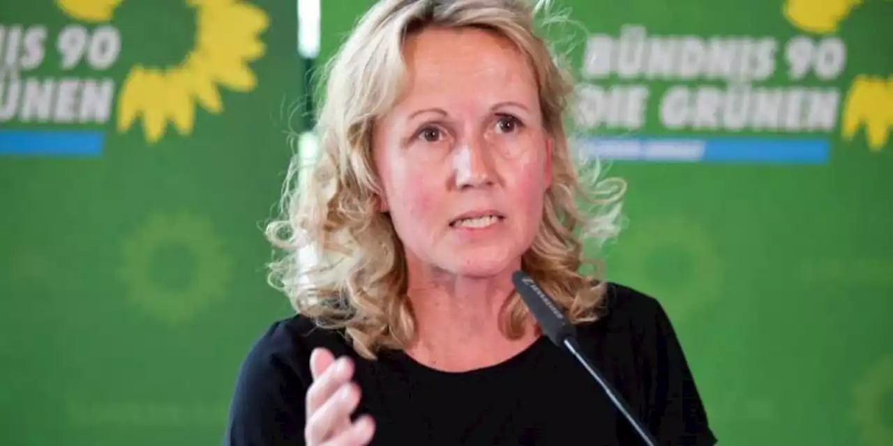 Grüne Ministerin spendiert DFB und Uefa Millionen für mehr Klimaschutz