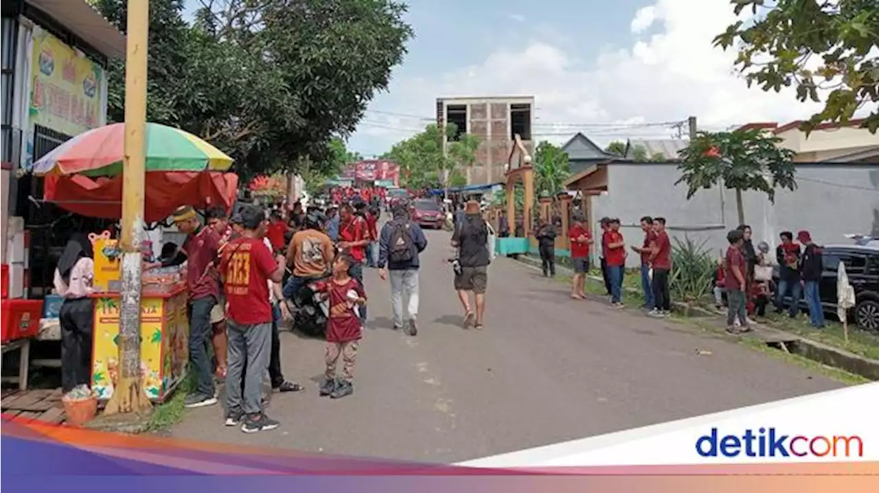 Laga Pesta Juara PSM Vs Borneo FC, Calo Jual Tiket hingga Rp 2 Juta