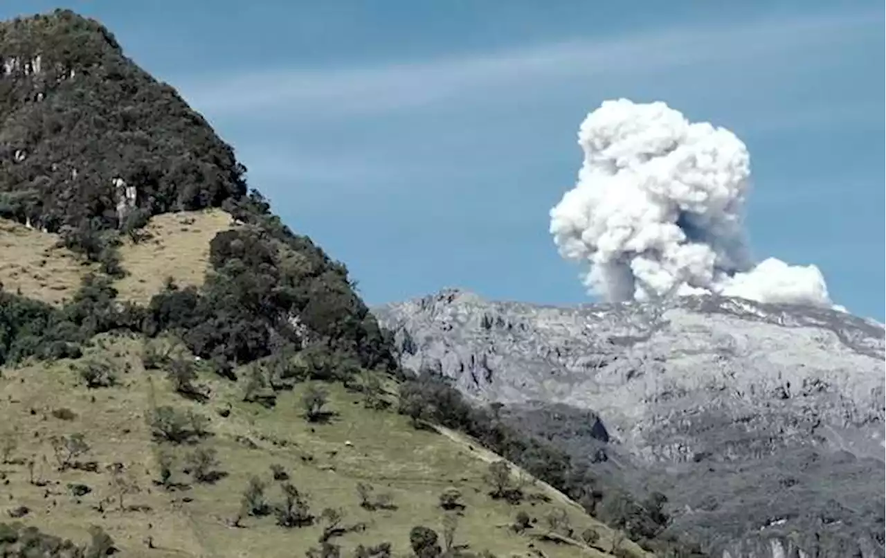 “La actividad del volcán Nevado del Ruiz sigue siendo muy inestable”: SGC