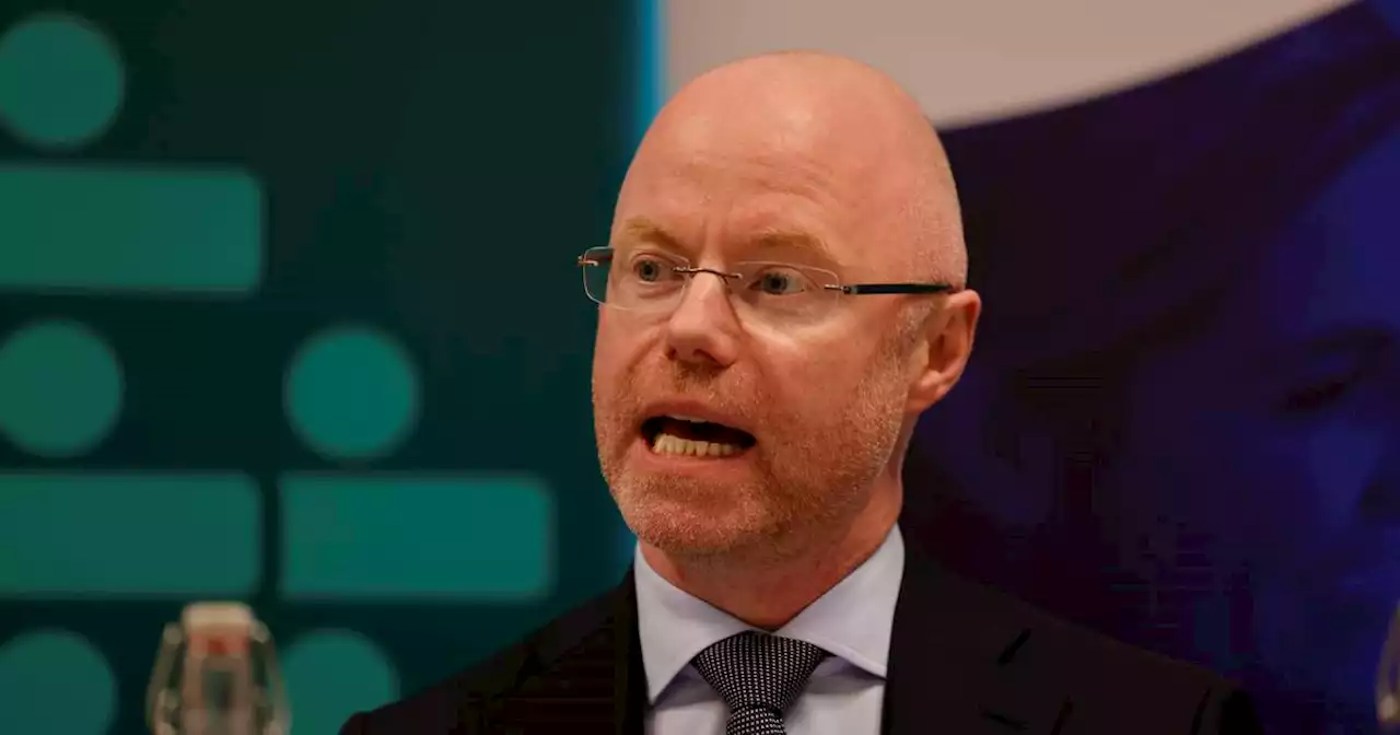 Minister Stephen Donnelly accuses doctors at IMO conference of lack of balance