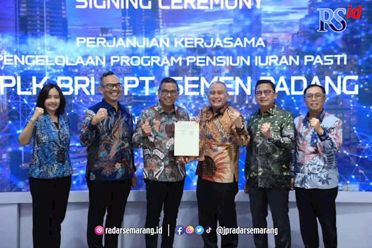 Semen Padang Percayakan Pengelolaan Program Pensiun Iuran Pasti ke DPLK BRI