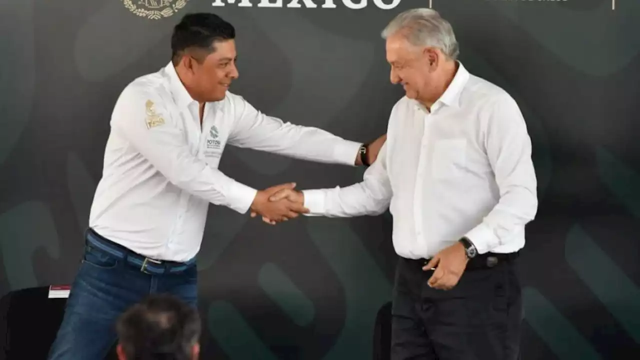 AMLO y Ricardo Gallardo garantizan servicios de salud a potosinos