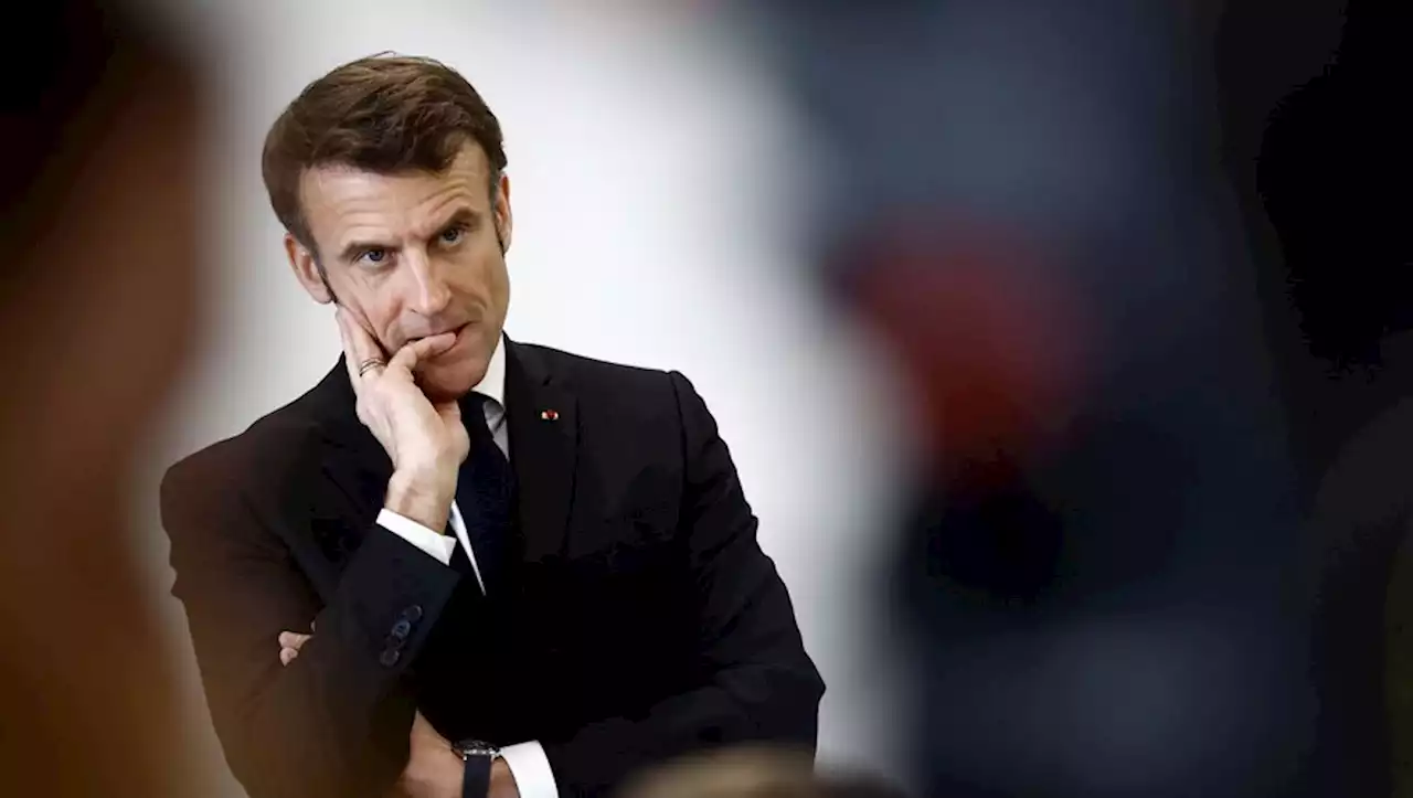 Réforme des retraites : la loi promulguée dans la nuit par Macron, quelques heures après la validation des Sages