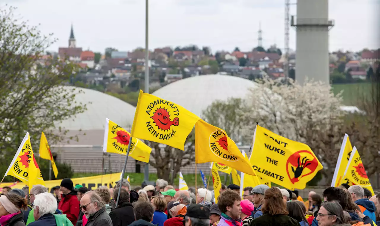 Alemania apaga sus plantas de energía nuclear; ecologistas celebran