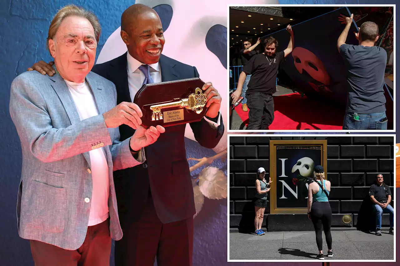 Andrew Lloyd Webber given key to NYC ahead of ‘Phantom of the Opera’ ending 35-year Broadway run