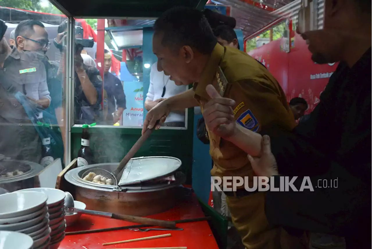 KPK Tangkap Tangan Wali Kota Bandung Yana Mulyana |Republika Online