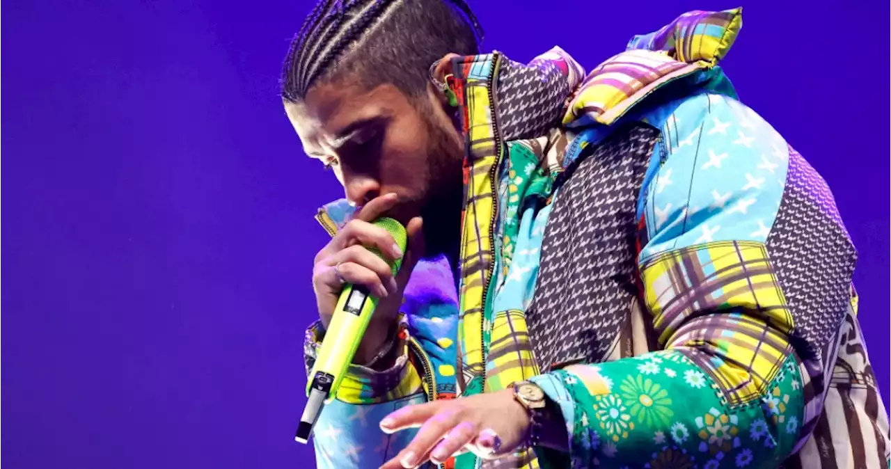 VIDEOS: Bad Bunny sorprende con un viaje musical latino en el arranque del Coachella