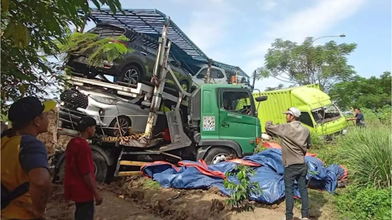 Dua Truk Korban Kecelakaan Tol Semarang-Solo Belum Dievakuasi hingga Sabtu