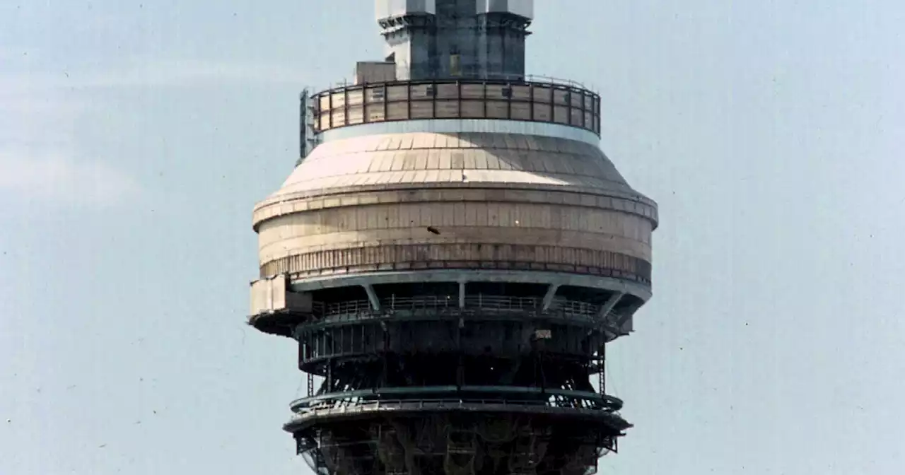 This is what the CN Tower looked like when it was under construction