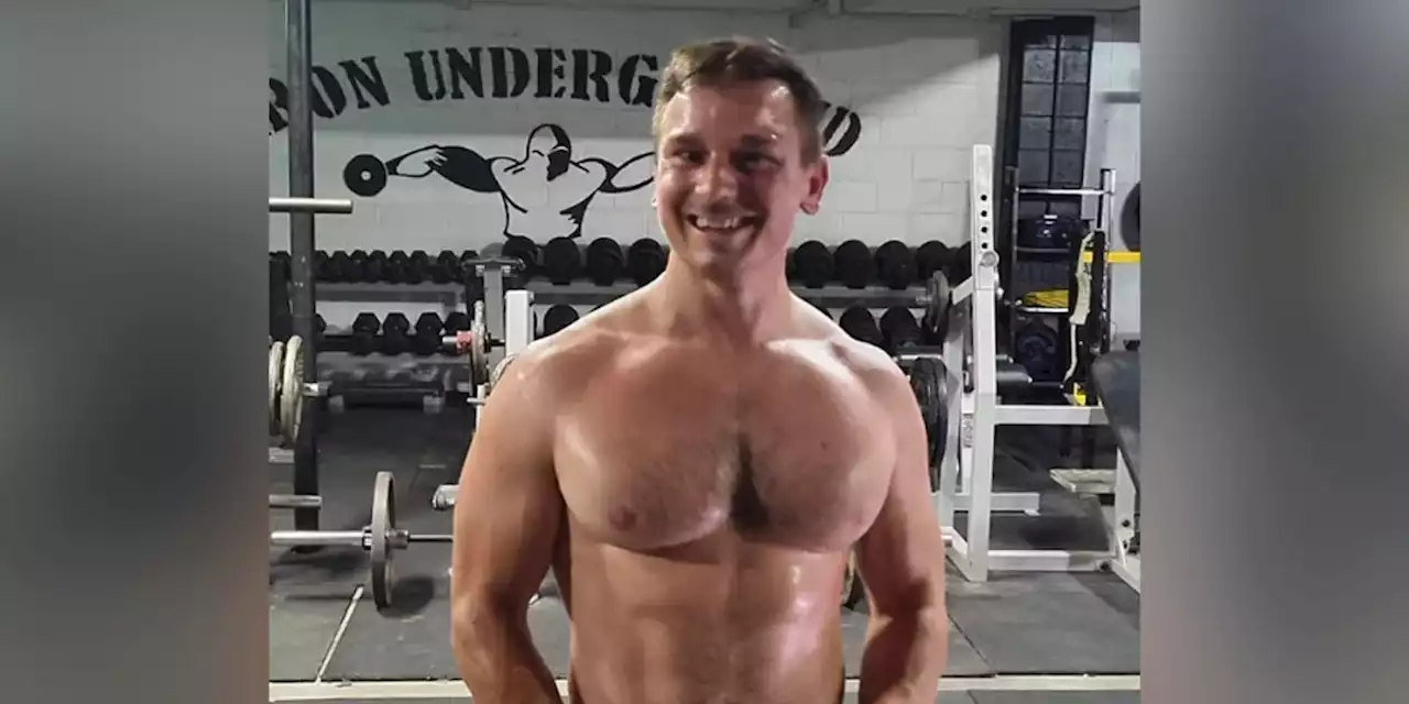 Man sets world record with more than 3,200 pushups in an hour