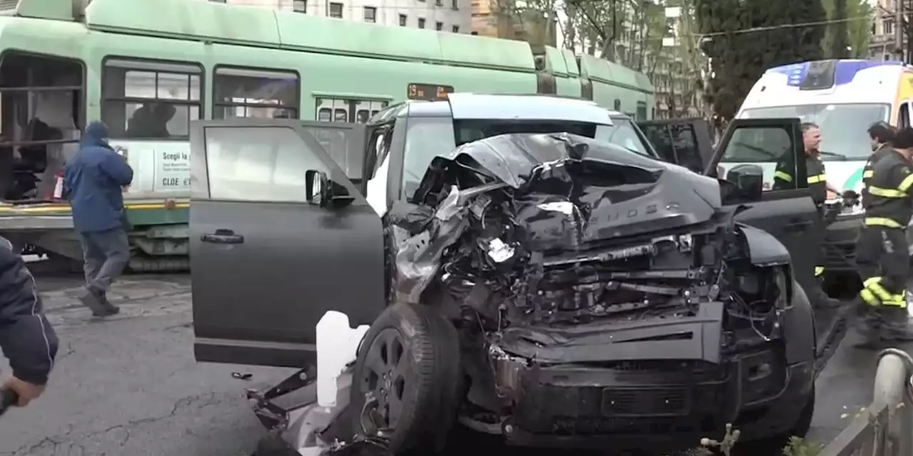 Diretta Immobile, incidente in auto con un tram: tutti gli aggiornamenti LIVE